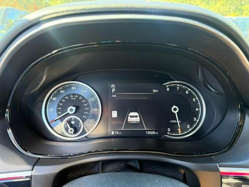 2024 Genesis GV70 2.5T AWD