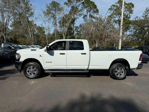 2024 RAM 2500 Big Horn Crew Cab 4x4 8' Box