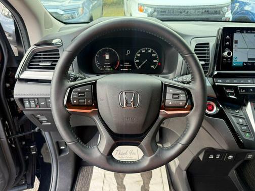 2025 Honda Odyssey Touring
