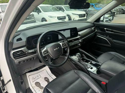 Glacial White Pearl 2025 Kia Telluride S
