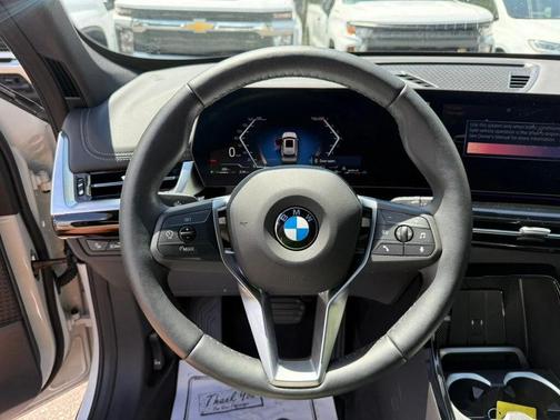 Alpine White 2026 BMW X1 xDrive28i