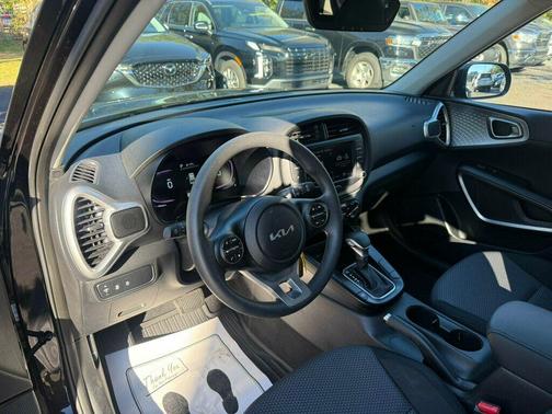 2025 Kia Soul LX FWD