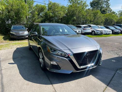 2020 Nissan Altima S FWD