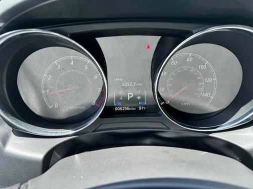 Mercury Gray Metallic 2025 Mitsubishi Outlander Sport 2.0 LE
