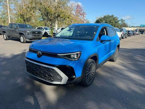 2025 Volkswagen Taos 1.5T SE
