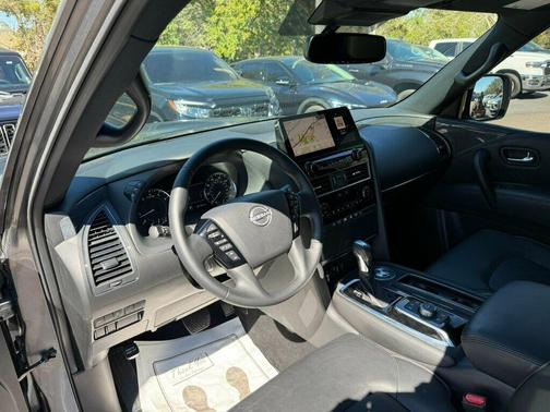2024 Nissan Armada SL 2WD