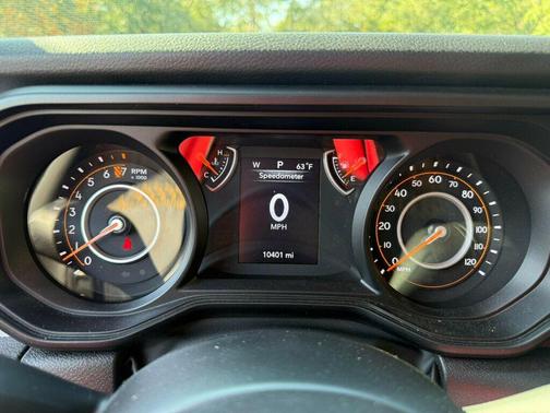 2024 Jeep Gladiator Sport S