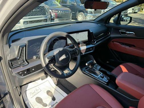 2025 Kia Sportage SX