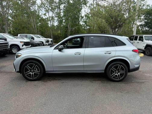 Cirrus Silver Metallic 2026 Mercedes-Benz GLC 300 Base
