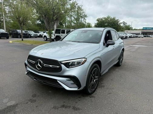 2026 Mercedes-Benz GLC 300 Base