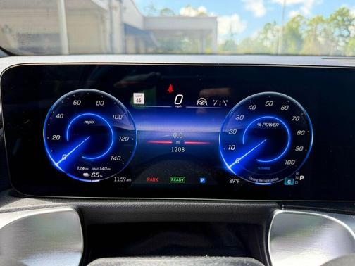 2025 Mercedes-Benz EQB 300 4MATIC