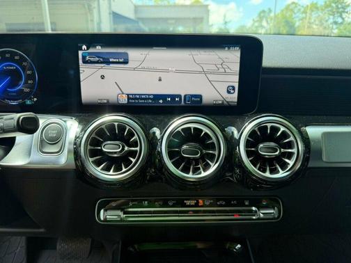 2025 Mercedes-Benz EQB 300 4MATIC