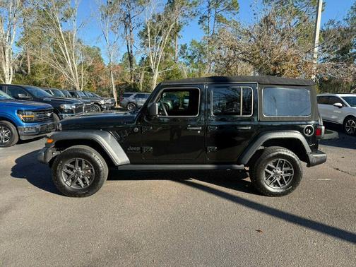 2024 Jeep Wrangler Sport