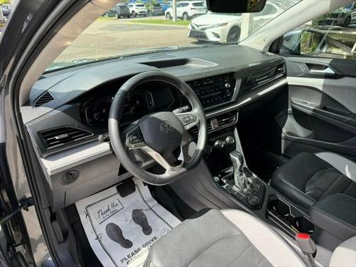 2022 Volkswagen Taos 1.5T SEL