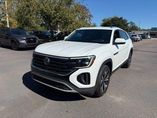 2024 Volkswagen Atlas Cross Sport 2.0T SE