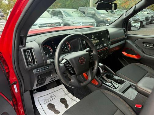 2025 Nissan Frontier PRO-X