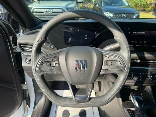 2025 Buick Envista FWD 4dr Preferred