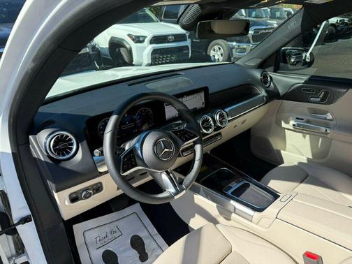 2025 Mercedes-Benz GLB 250 Base