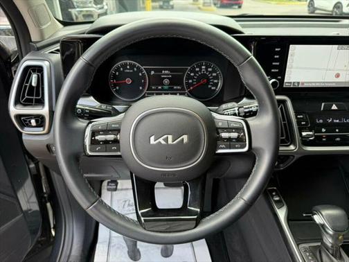 2023 Kia Sorento S