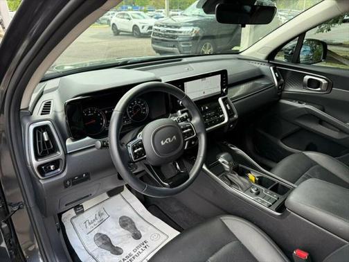 2023 Kia Sorento S