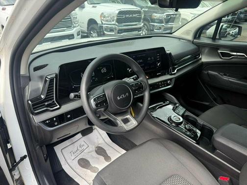 2023 Kia Sportage Hybrid LX