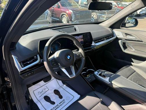 2025 BMW X1 xDrive28i