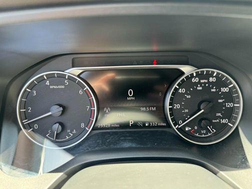 Glacier White 2025 Nissan Rogue SV