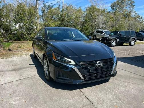2024 Nissan Altima S FWD