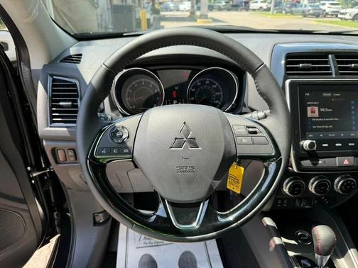 2024 Mitsubishi Outlander Sport 2.0 LE