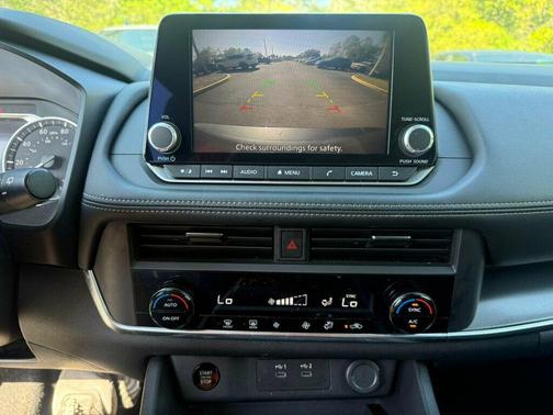 Gun Metallic 2025 Nissan Rogue SV