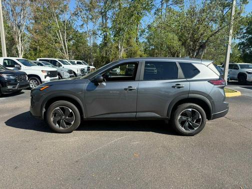 Gun Metallic 2025 Nissan Rogue SV