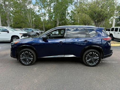 Deep Ocean Blue Pearl 2026 Nissan Rogue Platinum