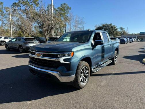 2024 Chevrolet Silverado 1500 LT
