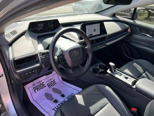 2024 Toyota Prius XLE