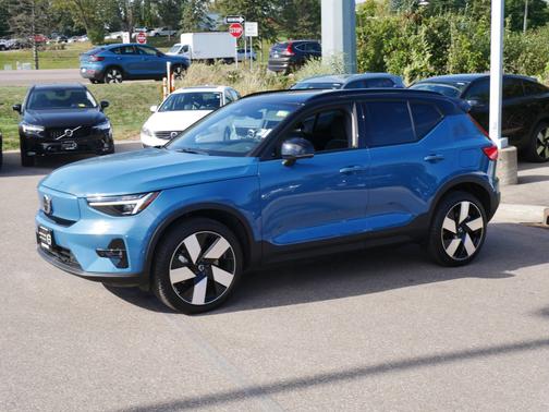 2023 Volvo XC40 Recharge Pure Electric Ultimate