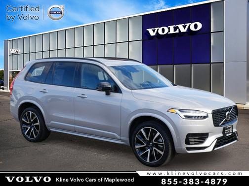 2023 Volvo XC90 Recharge Plug-In Hybrid Ultimate Dark Theme