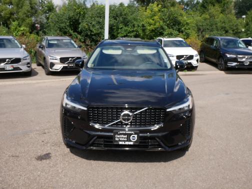 2025 Volvo XC60 Plus