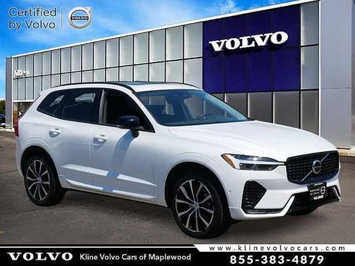 Crystal White 2025 Volvo XC60 Plus