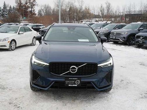 2024 Volvo XC60 Plus