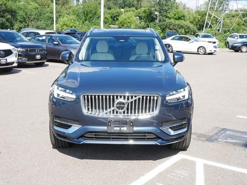 2024 Volvo XC90 Recharge Plug-In Hybrid Plus