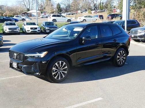 2025 Volvo XC60 Plus