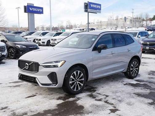 2025 Volvo XC60 Plus