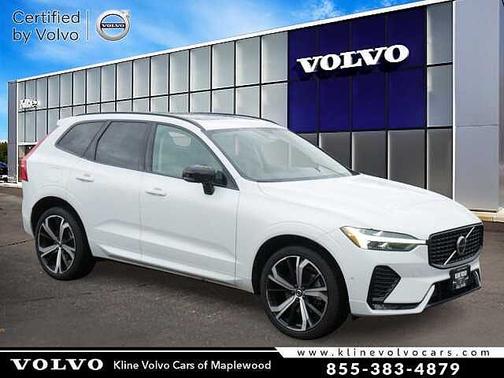 2023 Volvo XC60 Ultimate Dark Theme