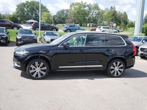 2023 Volvo XC90 Recharge Plug-In Hybrid Plus