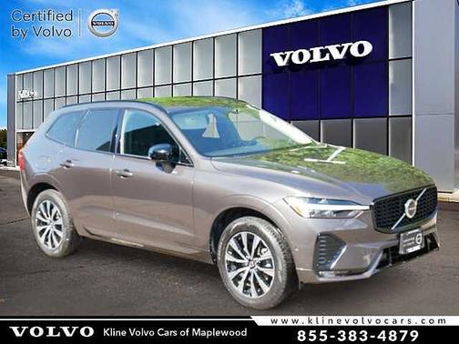 Platinum Grey 2025 Volvo XC60 Plus