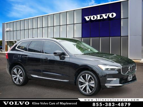2023 Volvo XC60 Plus Bright Theme