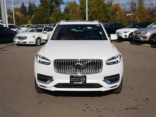 2023 Volvo XC90 Ultimate Bright Theme