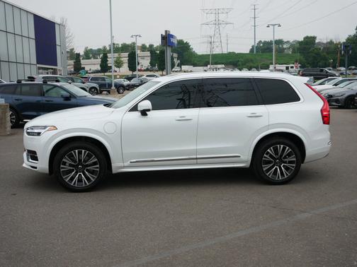 2022 Volvo XC90 Recharge Plug-In Hybrid Inscription Expression