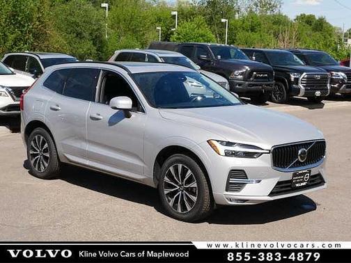 Silver Dawn 2023 Volvo XC60 Core