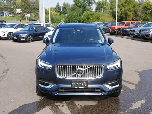 2023 Volvo XC90 Recharge Plug-In Hybrid Ultimate